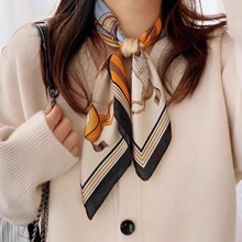 丝巾女2025新款系脖围巾搭配衬衫70小方巾领巾妈妈高级感礼物围脖