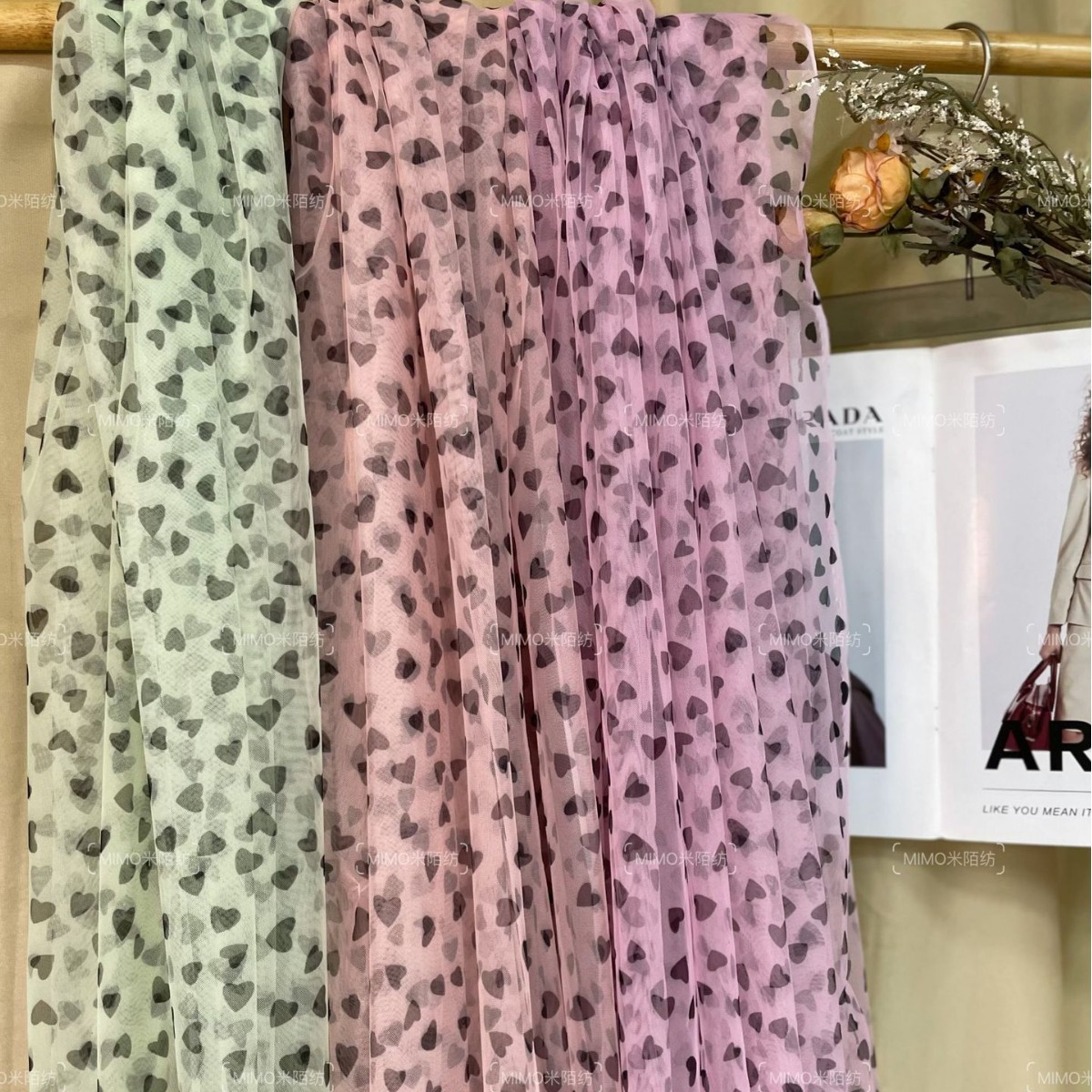 2025新款网纱数码印花布料纱裙童装公主裙发饰爱心网纱印花面料