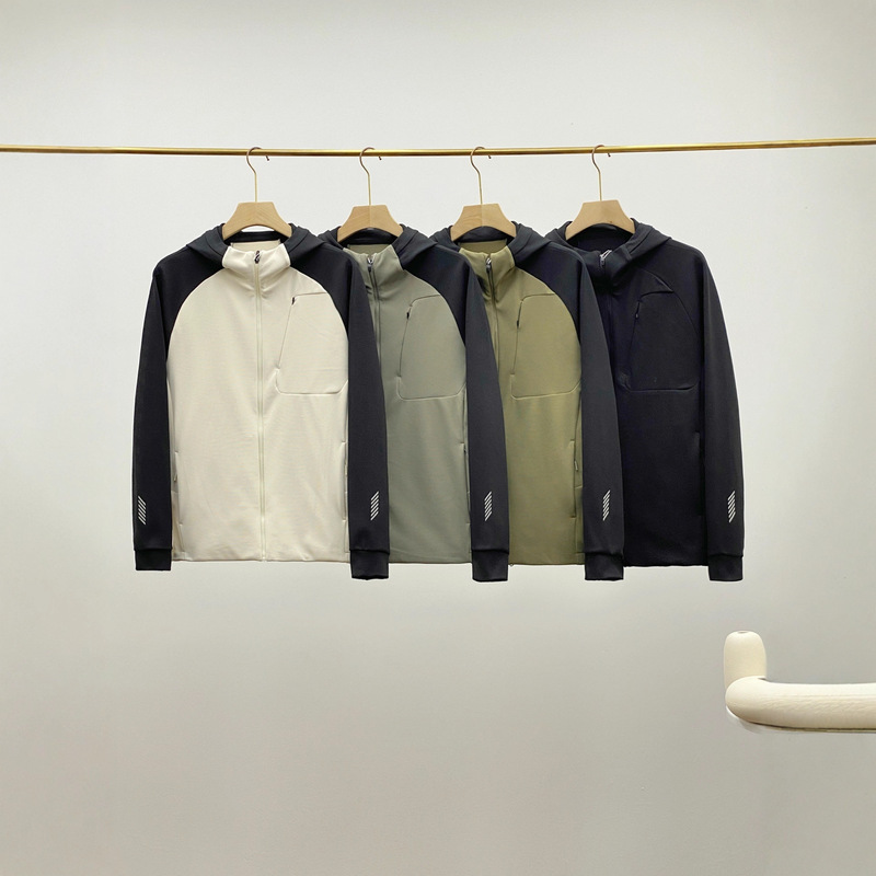 Dijia's Same Style Unlabeled Replacement Outdoor Training Mountaineering Hiking All-Weather Windproof Breathable Lightweight Hooded Jacket for Men