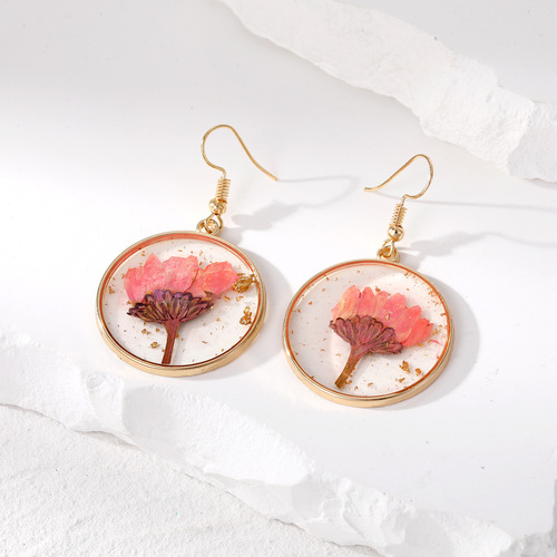 European and American cross-border new beautiful handmade dried flower earrings, glue petal daisy earrings, sweet jewelry for girls