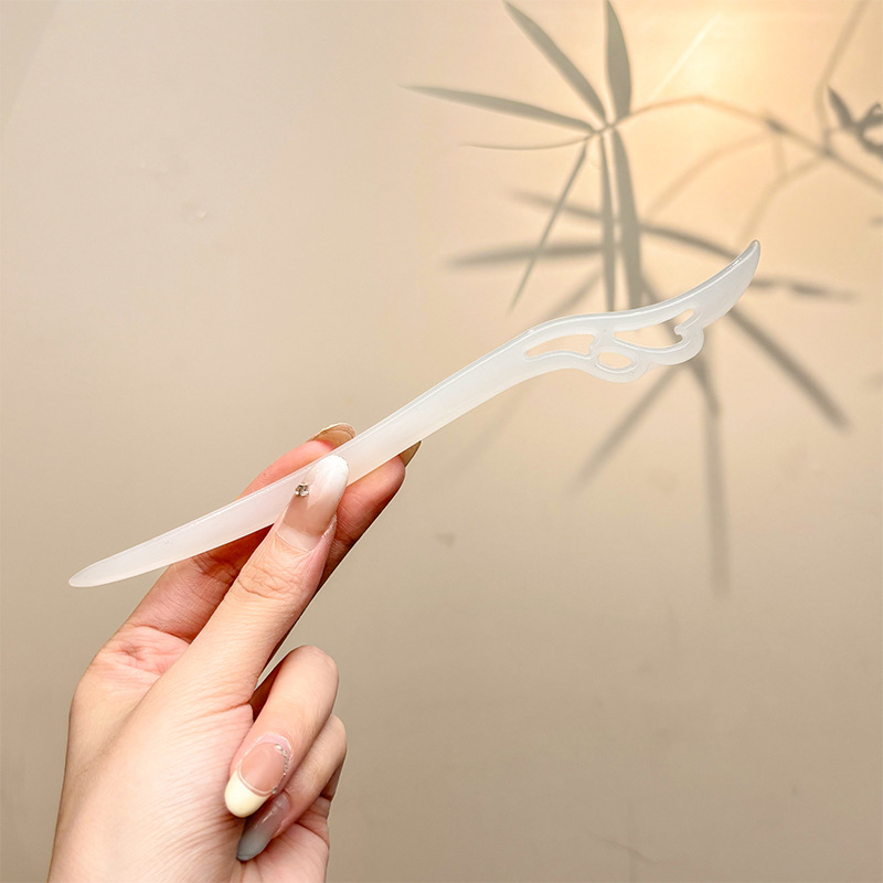 Nueva horquilla china 2025 nuevo estilo estilo antiguo horquilla mujer falda de cara de caballo de alta calidad estilo nacional horquilla de madera paso a paso horquilla tocado