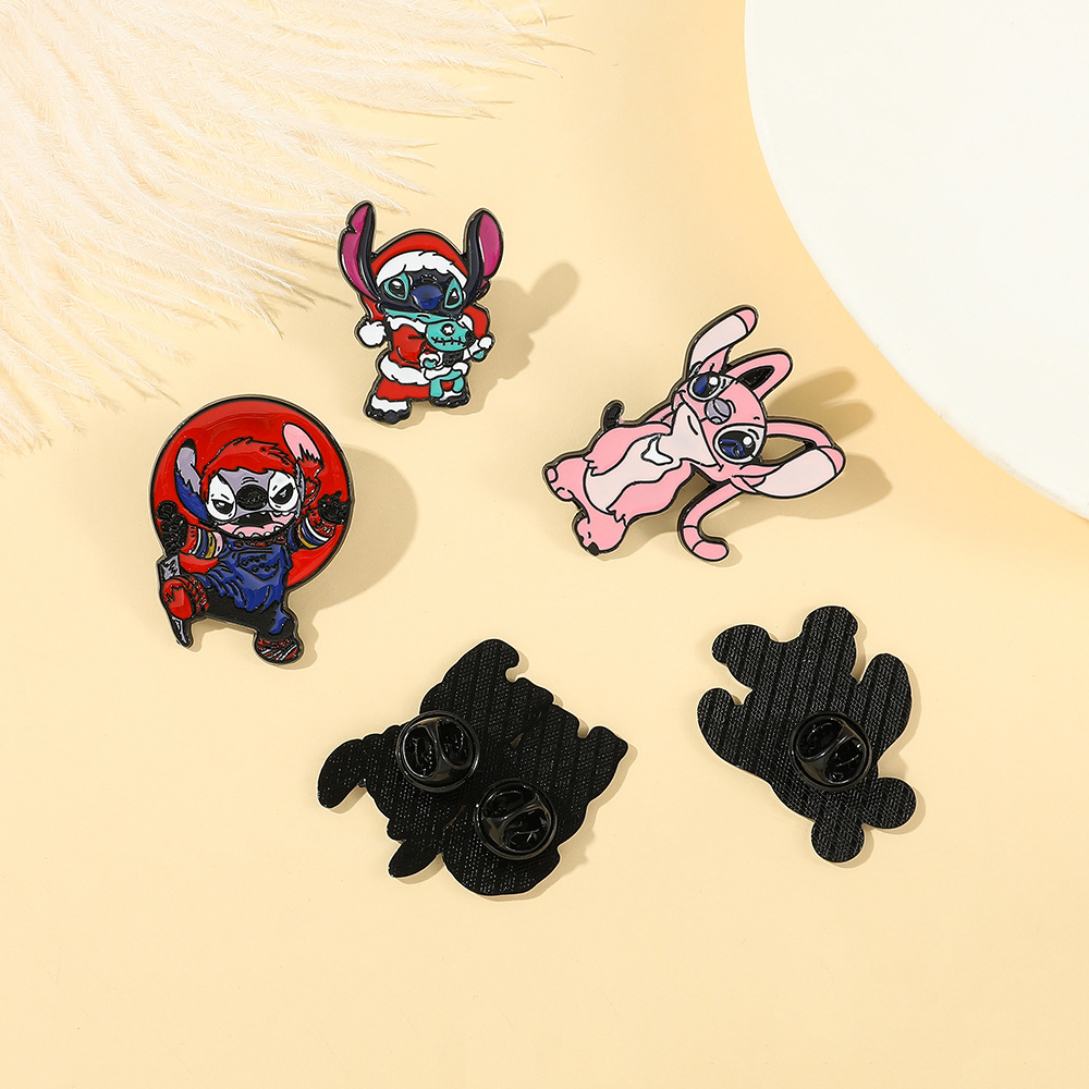 Hot Selling hundred star baby stitch creative metal badge cartoon little gold Yoda all-match brooch