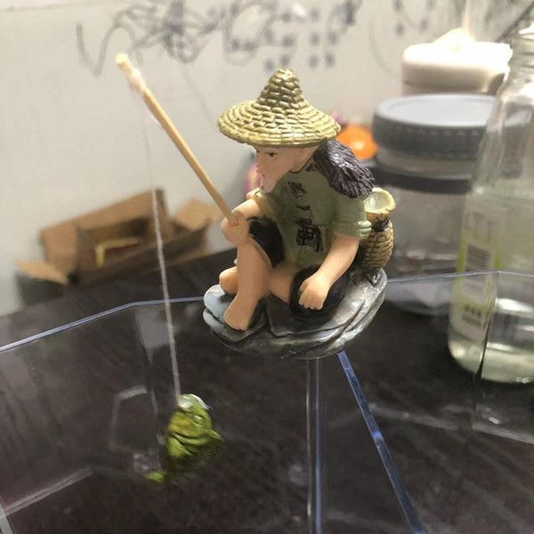 Figura decorativa de anciano pescando – adorno de PVC para paisaje de acuario o escritorio