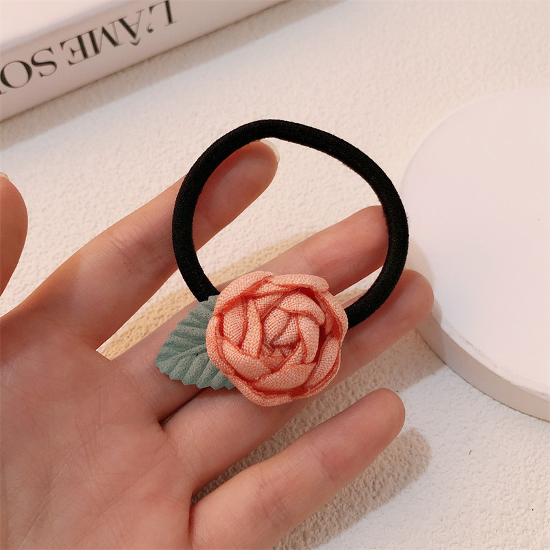 El viento francés pequeño anillo de cabello de rosa para mujeres de alto nivel de ardor de flores de borde de cabeza de correa de cabello para chicas