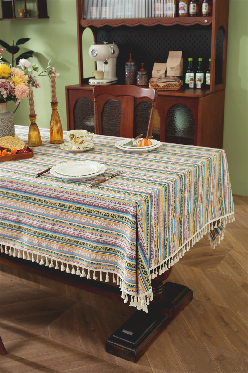 Nappe En Jacquard Style Ethnique Américain Avec Franges Et Dentelle_voghion.com