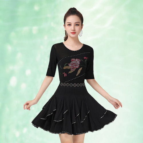 Women's Latin dance tops, three-quarter sleeve jitterbug dance costumes, square dance tops, performance clothes, modern dance tops