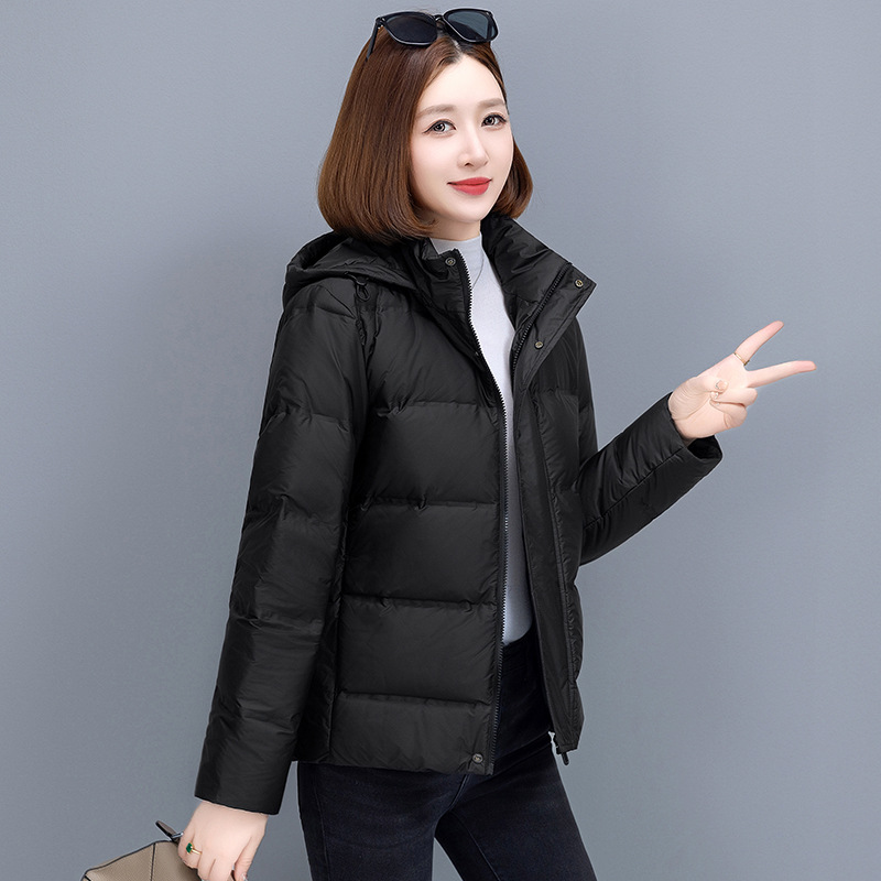 검은색
