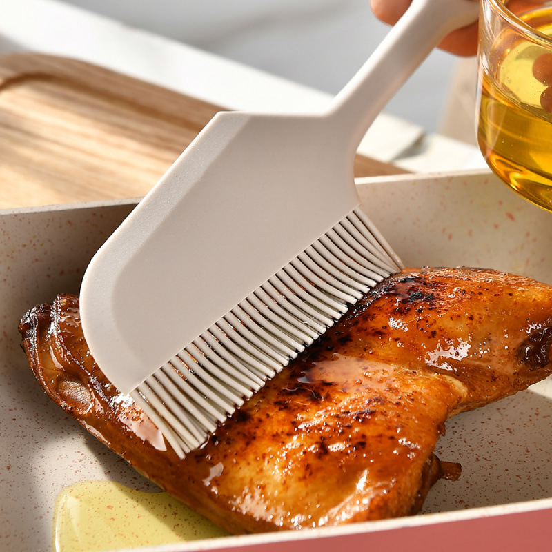 Cross-Border Silicone Two-In-One Scraper and Oil Brush, Kitchen Silicone Dual-Purpose Spatula, Baking Scraper, Cake Cream Spreader