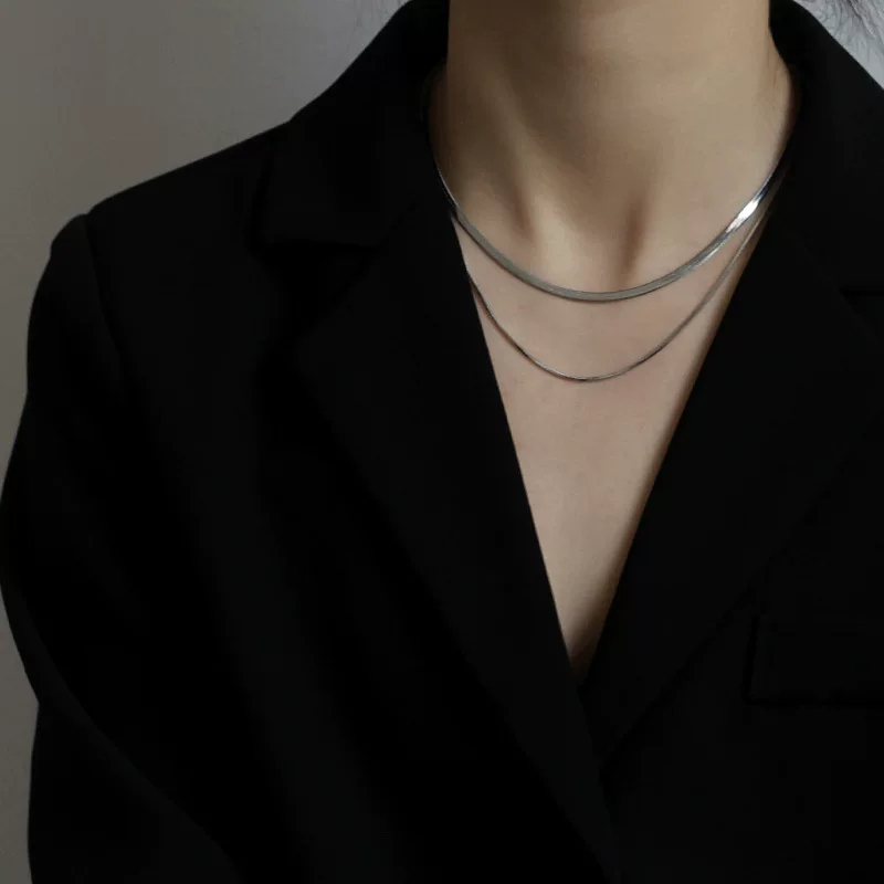 Universal double-layer brand necklace stainless steel, blade, chain for key bag
