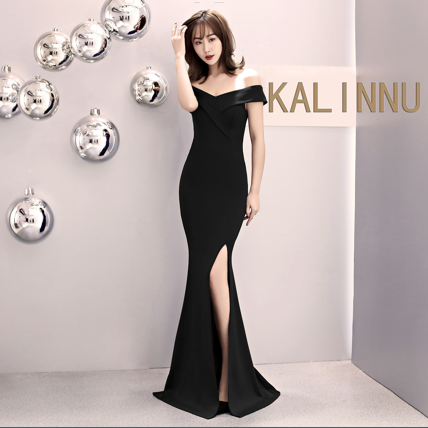 103A4576-Black.jpg