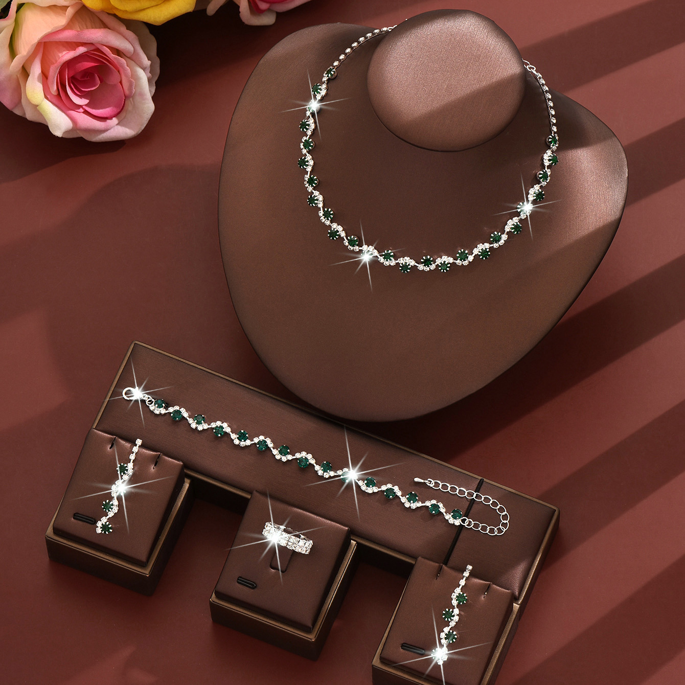 Accesorios de boda moda coreana accesorios nupcial plata diamante collar pendientes pulsera traje de tres piezas