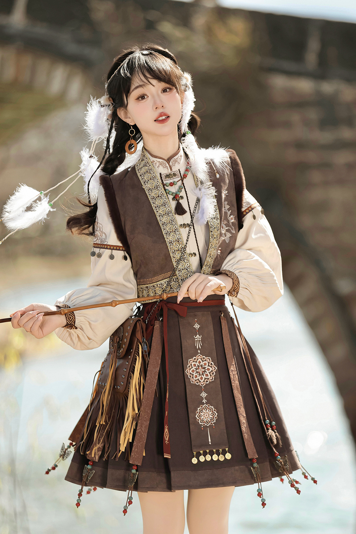 倚梦阁原创设计弥烟汉服女中国风改良汉元素马甲衬衣半裙套装8992-阿里巴巴