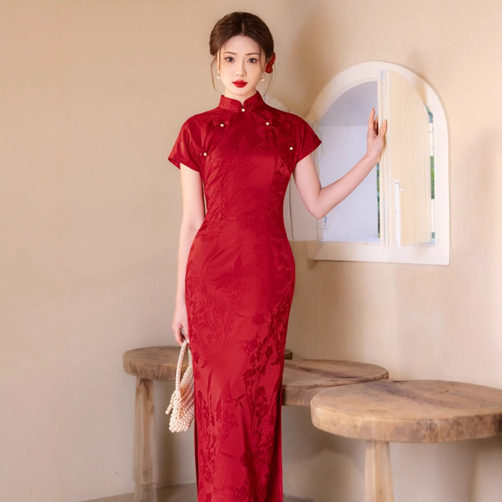 Red Cheongsam Toast Dress Bride Women's 2025 New Chinese Engagement dress Home Banquet Dress Spring