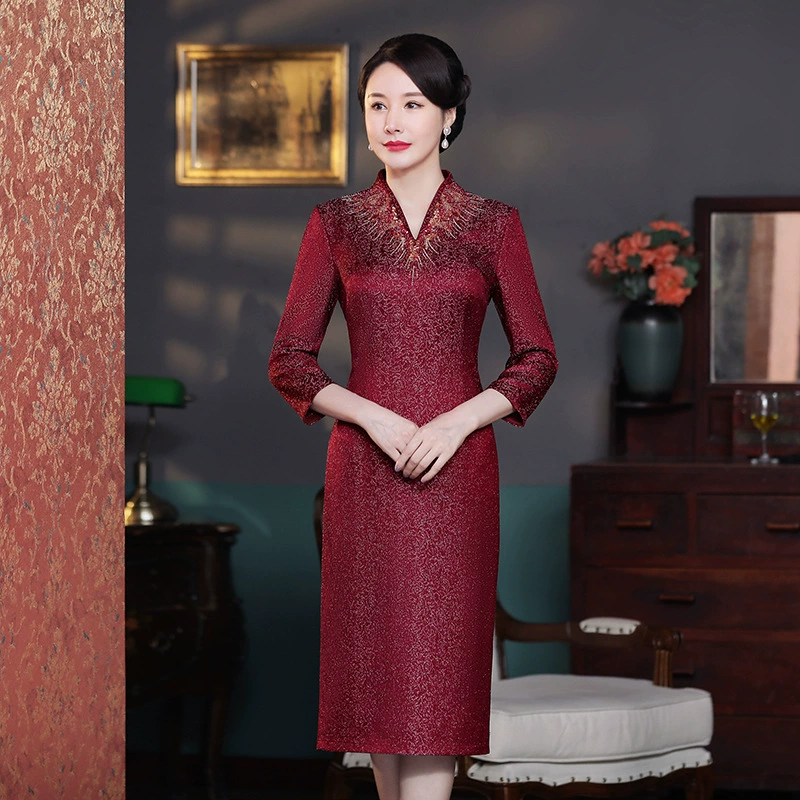 Высококачественный винтажный Cheongsam для весенних и летних свадеб, производитель высококачественных нарядов для матери невесты с блестками из ацетата.