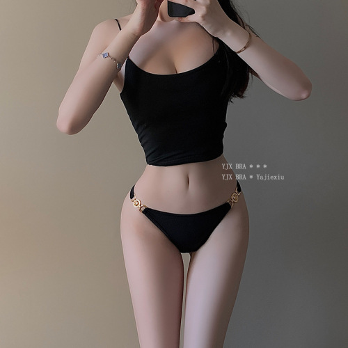 Hot Code* European and American Exotic Beauty Sexy Waist Chain Panties Women's Fashion Street Hot Girls Breathable Women's Briefs