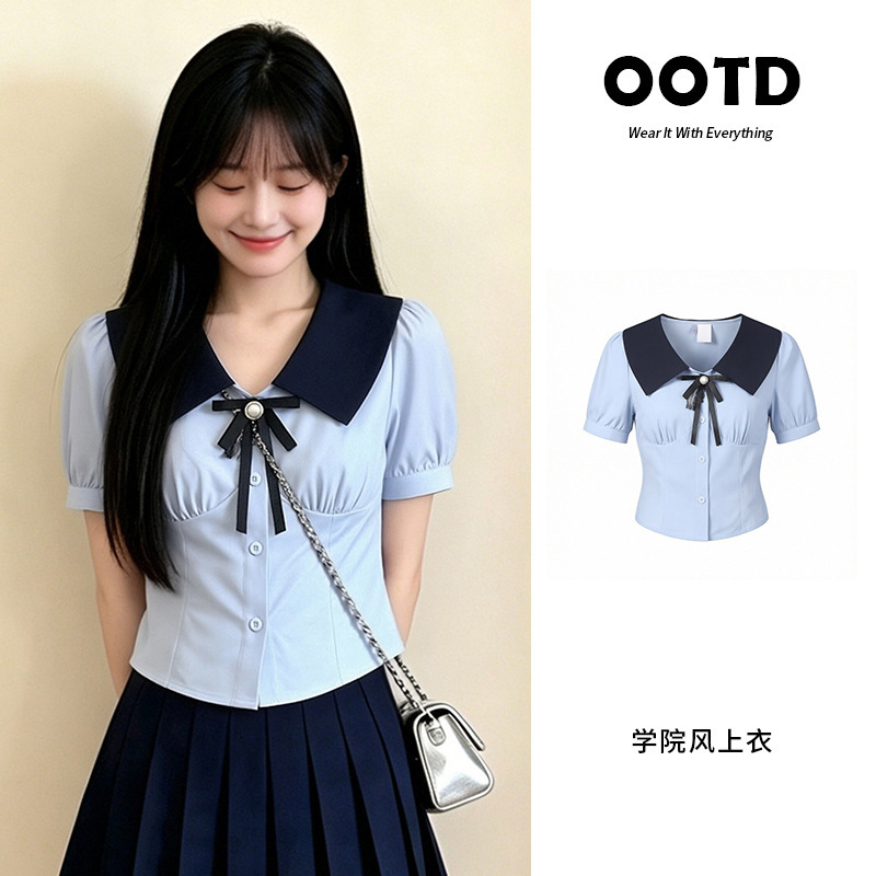 Korean-style gentle navy collar short shirt, navy blue with contrasting color, bow-tie pleated slim-fit short-sleeve top for petite figures Korean-style gentle navy collar short shirt, navy blue with contrasting color, bow-tie pleated slim-fit short-sleeve top for petite figures