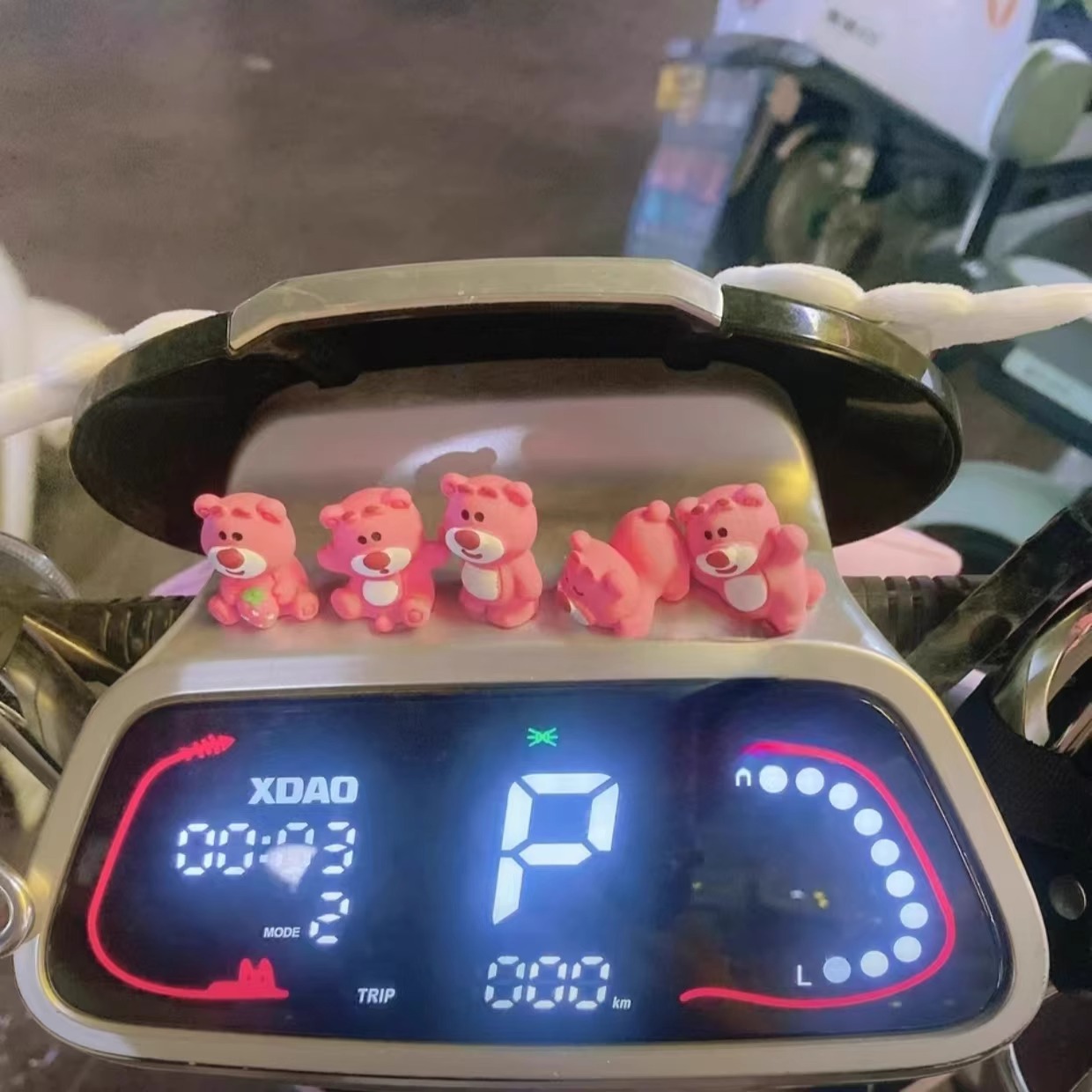 carousel-thumb-2