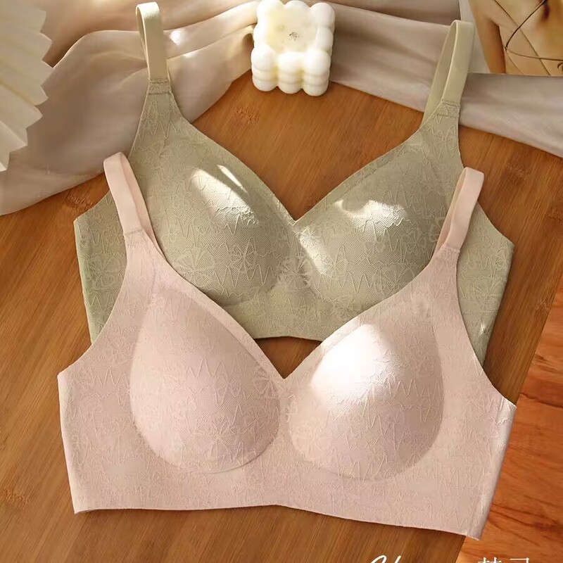 Clearance of Discontinued Sizes Women's Lingerie, Naked Feeling Camisole, Comfortable Versatile Strap Bra 2220