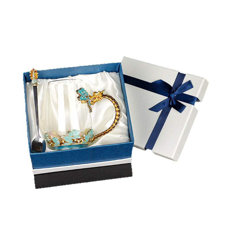 Regalo de graduación de cumpleaños traje de regalo de mano caja de regalo práctica para actividades comerciales taza de agua de esmalte para el personal de la empresa