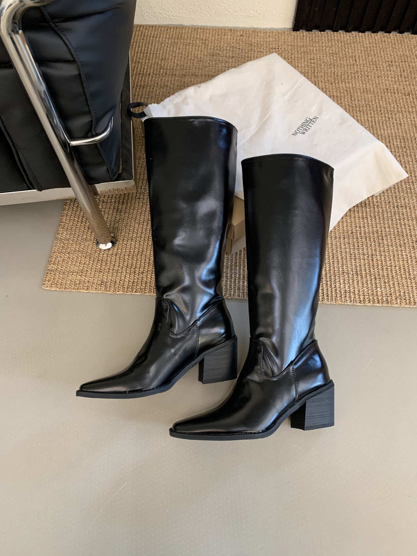 ShoeGlobe 2025 Autumn Winter New Versatile Long Wide Square Toe Chunky High Heel Thin Style Elegant Commuter Boots For Women_voghion.com