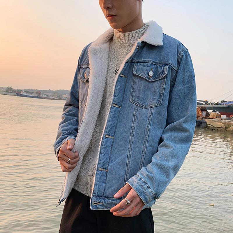 Abrigo de mezclilla de lana de cordero de invierno para hombres de estilo coreano de moda para hombres y mujeres estudiantes de todo fósforo suelto forrado de lana gruesa chaqueta cálida