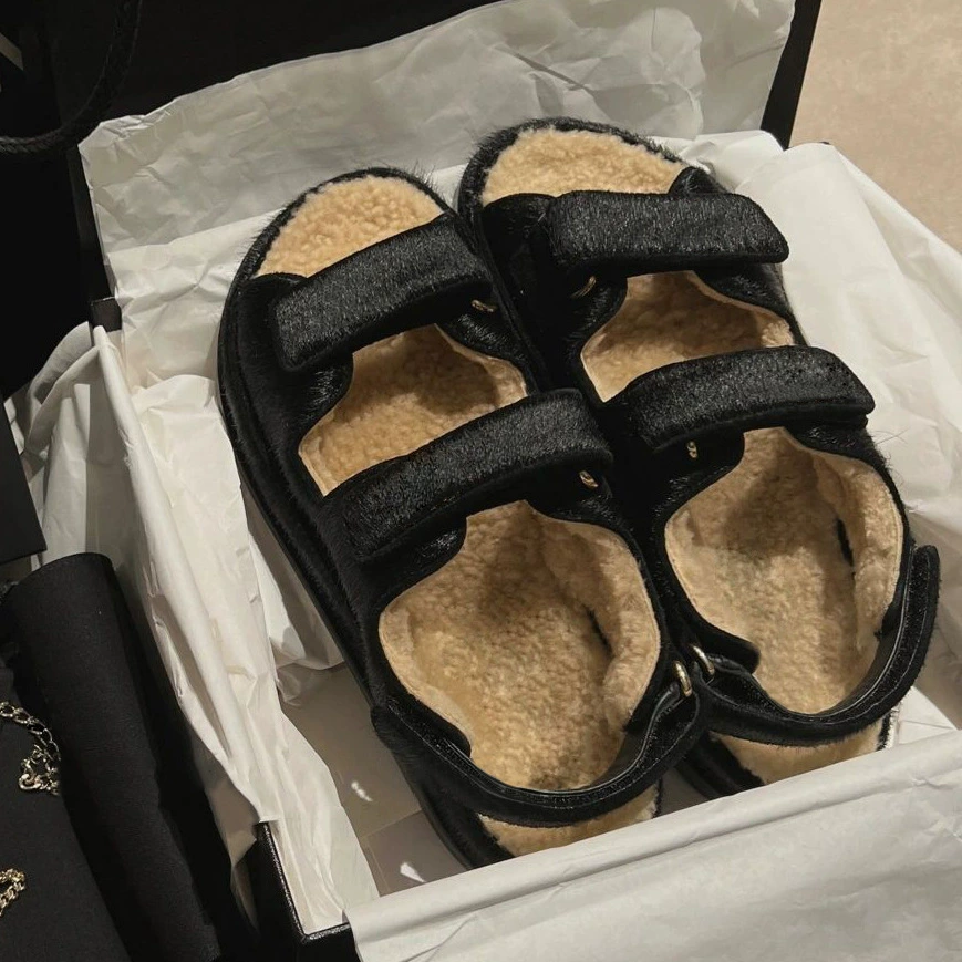 Новинка 2022 года, шерстяная обувь на толстой подошве, женские меховые сандалии из натуральной кожи на липучке, теплая утепленная бархатная хлопковая обувь, зимняя обувь