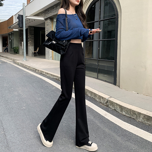 Actual shot of women's spring and summer loose straight high-waisted drapey floor-length pants with flares for small people