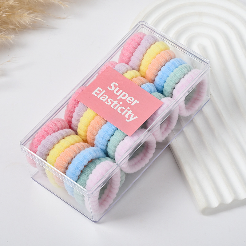 Ice cream color box of 28 sticks