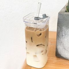 夏のストローカップ、新しいスタイル、見栄えの良い女性用、ハンドルレス透明角型ガラス、高温耐性、高ホウケイ酸