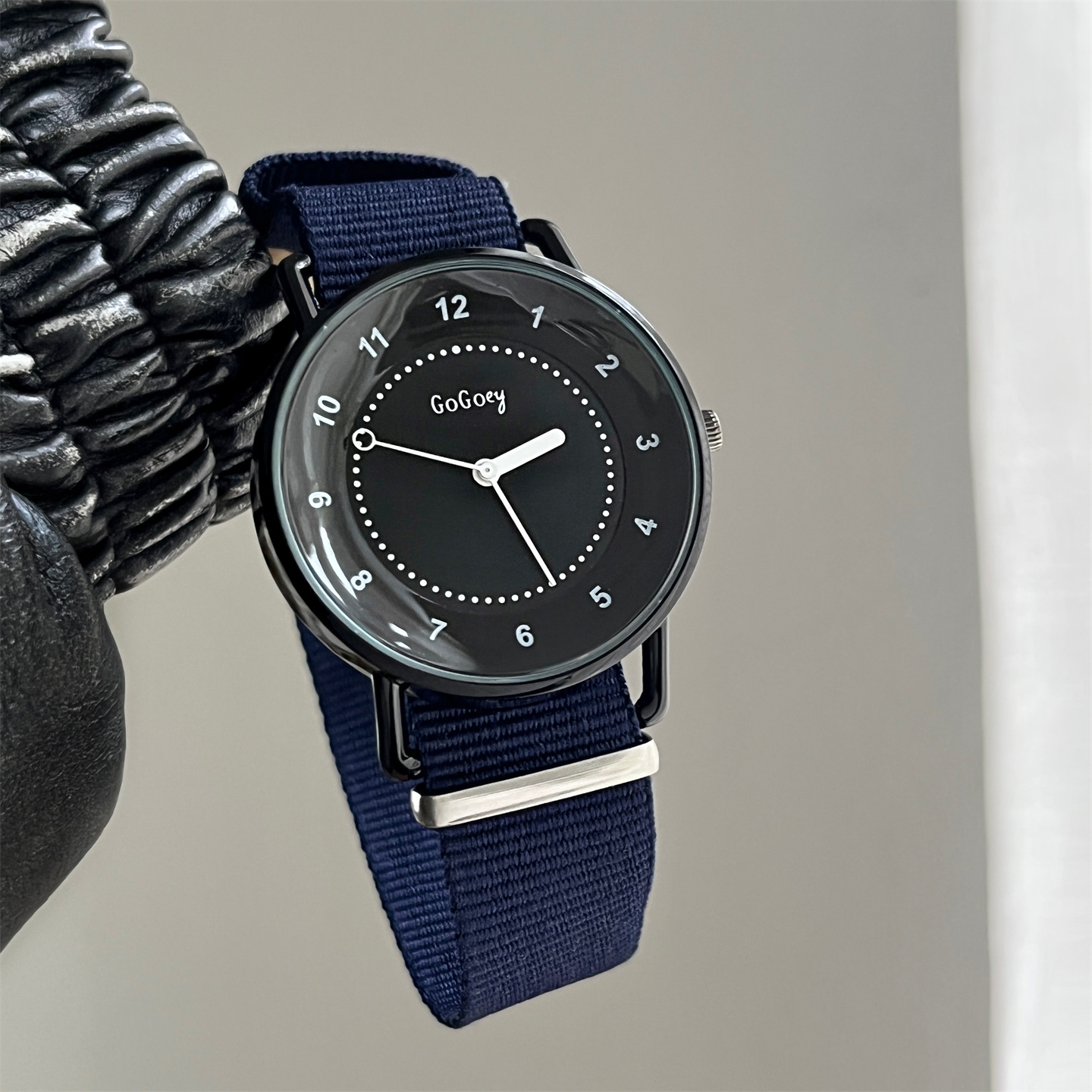 New Korean Style College Style Personalized Canvas Strap Watch for Women, Simple and Elegant, Male and Female Student Couple Quartz Watch