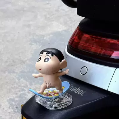 Shin-Chan Car Ornaments Car Rear: Car ornaments