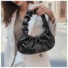 Cute underarm bag, one-shoulder bag, Korean style, 2023 collection, city style