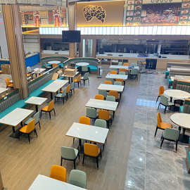 东莞港式茶餐厅鱼肚白亮面岩板包不锈钢金边餐桌椅电动桌玻璃卡座