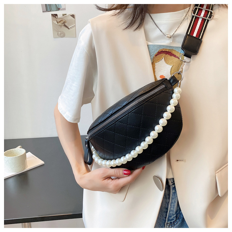 Fashion Rhombic Pearl Chain Chest Waist Bag display picture 6