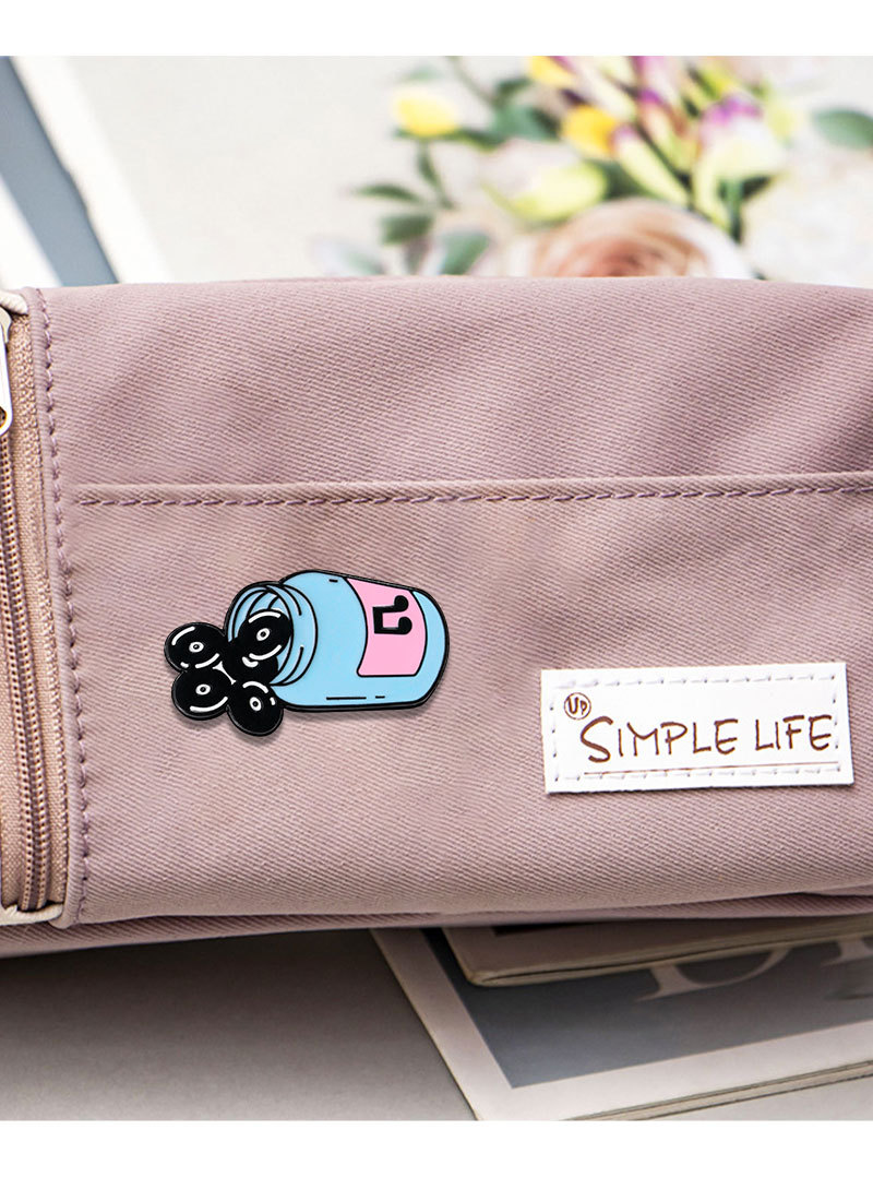 Enamel Design Cute Modern Style Pin Letter Pill Medicine Bottle Alloy Enamel Unisex Brooches