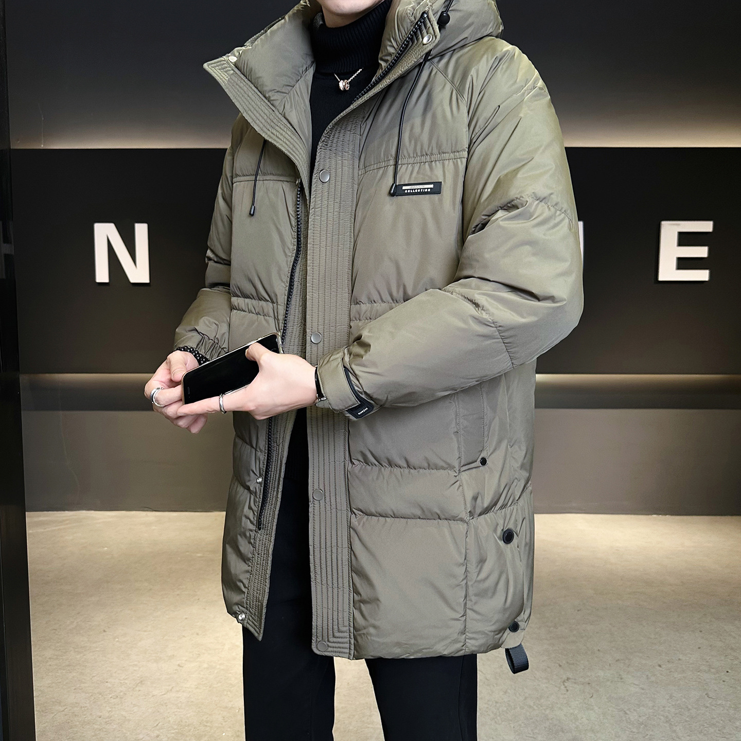 National Standard 50 Velvet Mid-Length Hooded down Jacket for Men 2025 New Warm Jacket for Men B320-6623