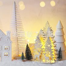 家居装饰工艺品木制夹板镂空雕刻白色圣诞节日LED灯摆件