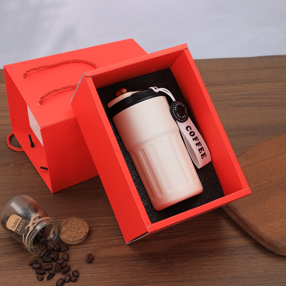 Taza de aislamiento de acero inoxidable 316 sin costura transfronteriza Taza de café de patrón vertical con pantalla de temperatura inteligente Taza de automóvil de oficina Caja de regalo Taza de agua