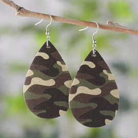 戒指;项链;耳环