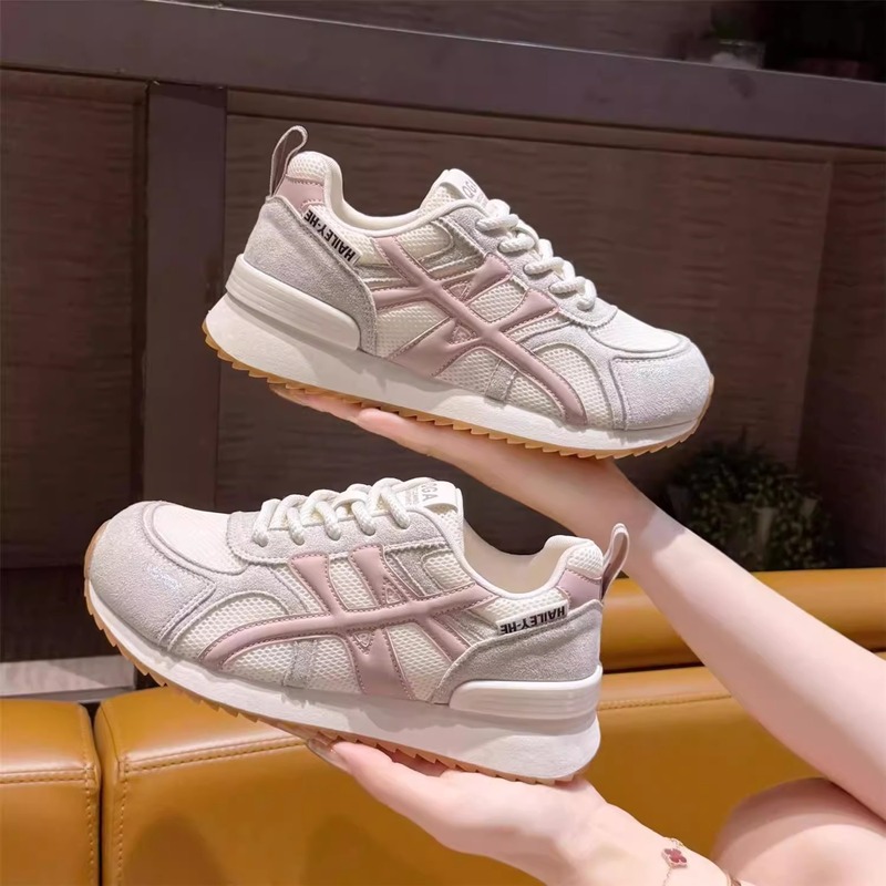 2025 新メッシュ通気性スポーツシューズ女性の夏の白メッシュシューズ軽量ソフトソールフォレスト Gump デューティトレーニングカジュアルシューズ|undefined