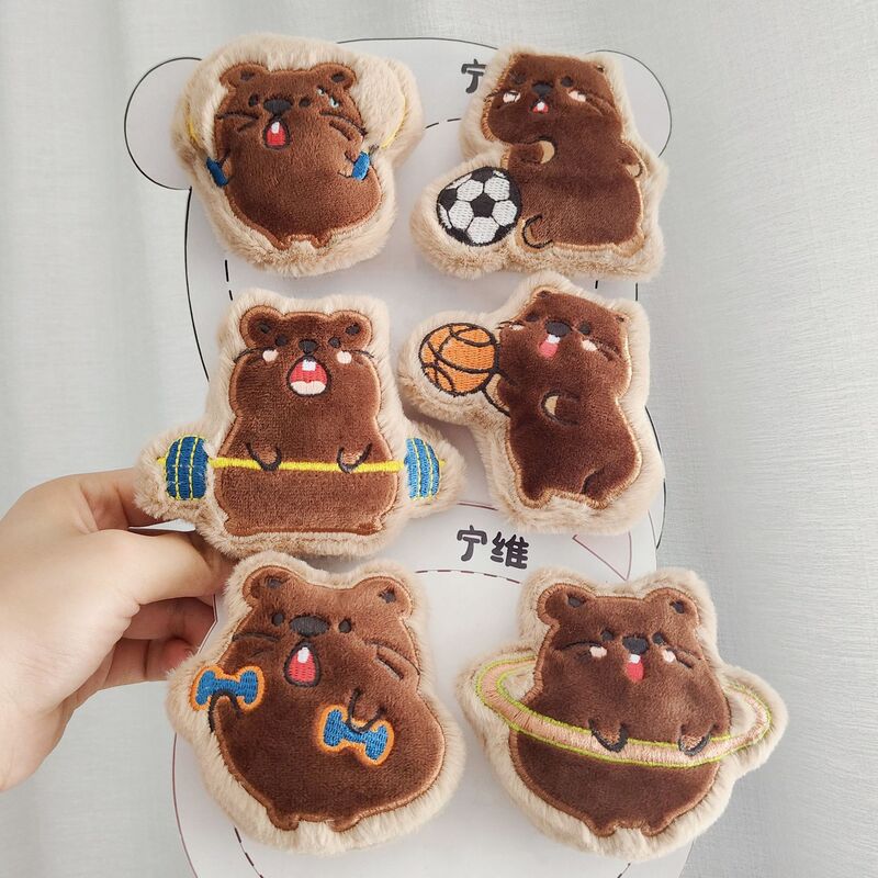 Cartoon Plush Squeaky Toy Called a Sports Groundhog Pendant, Cute Chubby Mouse Doll, Accessory for Bags, Shoes, Socks, and Brooches Cartoon Plush Squeaky Toy Called a Sports Groundhog Pendant, Cute Chubby Mouse Doll, Accessory for Bags, Shoes, Socks, and Brooches