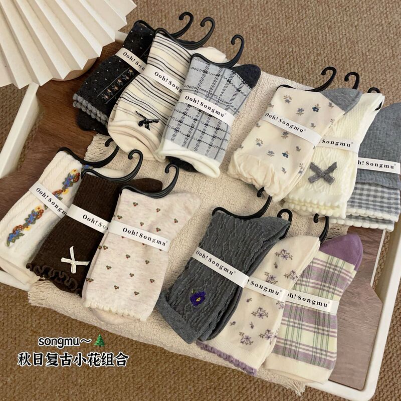 Songmu Women's Socks with Bowknot Plaid Pattern, Mid-Calf Socks, New Autumn Collection, Original Korean Style Slouch Socks, Versatile Long Socks