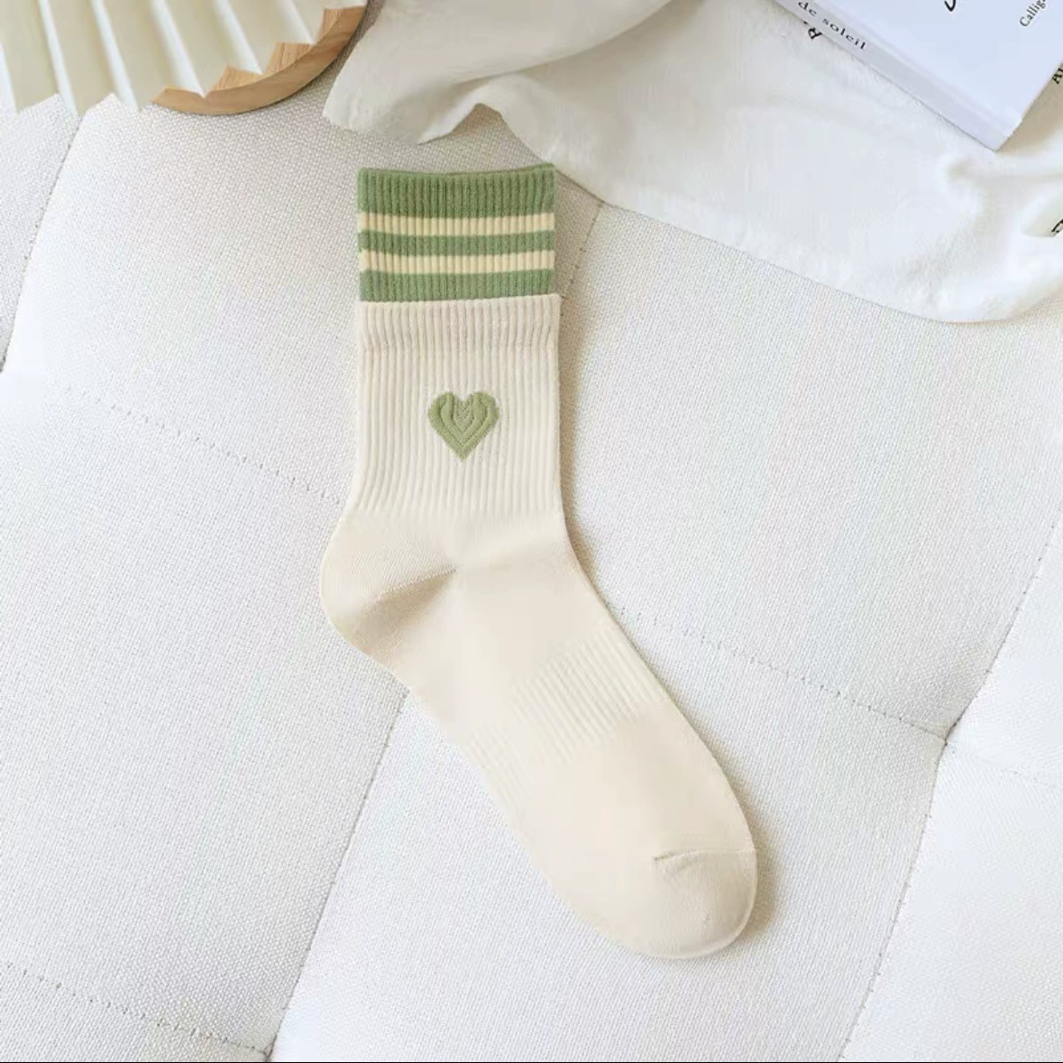 Спортивные носки милые Knee Socks - средняя длина, восемь вариантов цветов