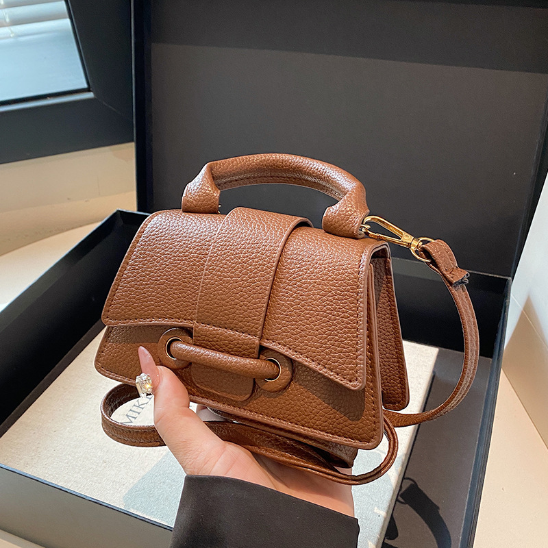 Este año, la moda coreana mini bolso otoño-invierno 2024 nuevo estilo extranjero bolso de hombro pequeño bolso cuadrado para mujeres