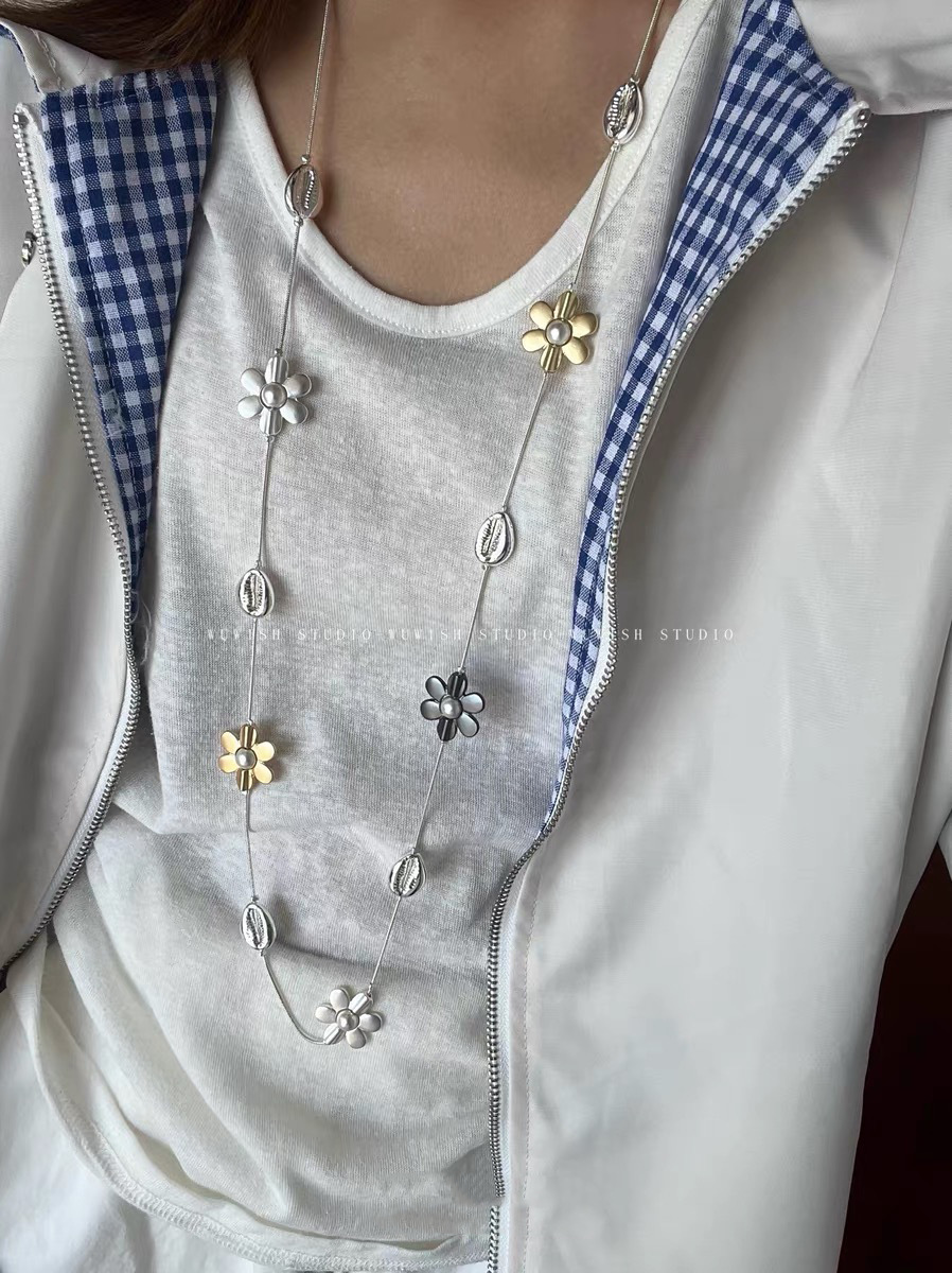 55g Weight Electroplated Gold Plating Process Golden Plated Plating Material Alloy Pendant Material Long Necklace Classification Alloy Chain Material Alloy Material Flower Pattern Trendy Bohemian Floral Metal Long Necklace Sweater Chain Waist Chain Color Block Design Elegant Unisex Jewelry Accessory 5