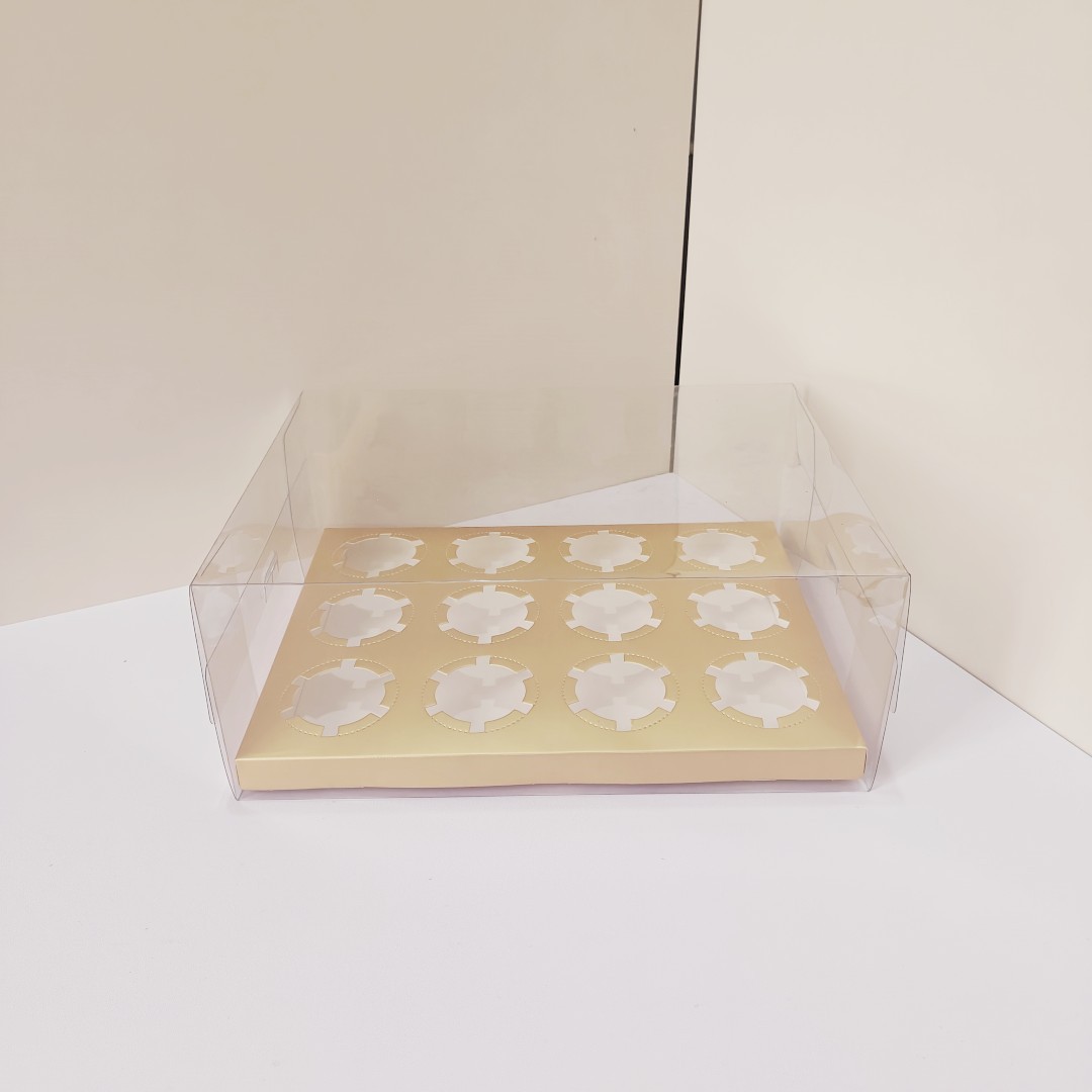 Se introducen 12 granos en el lado de la Caja de vasos transparentes - oro redondo; Pet transparente