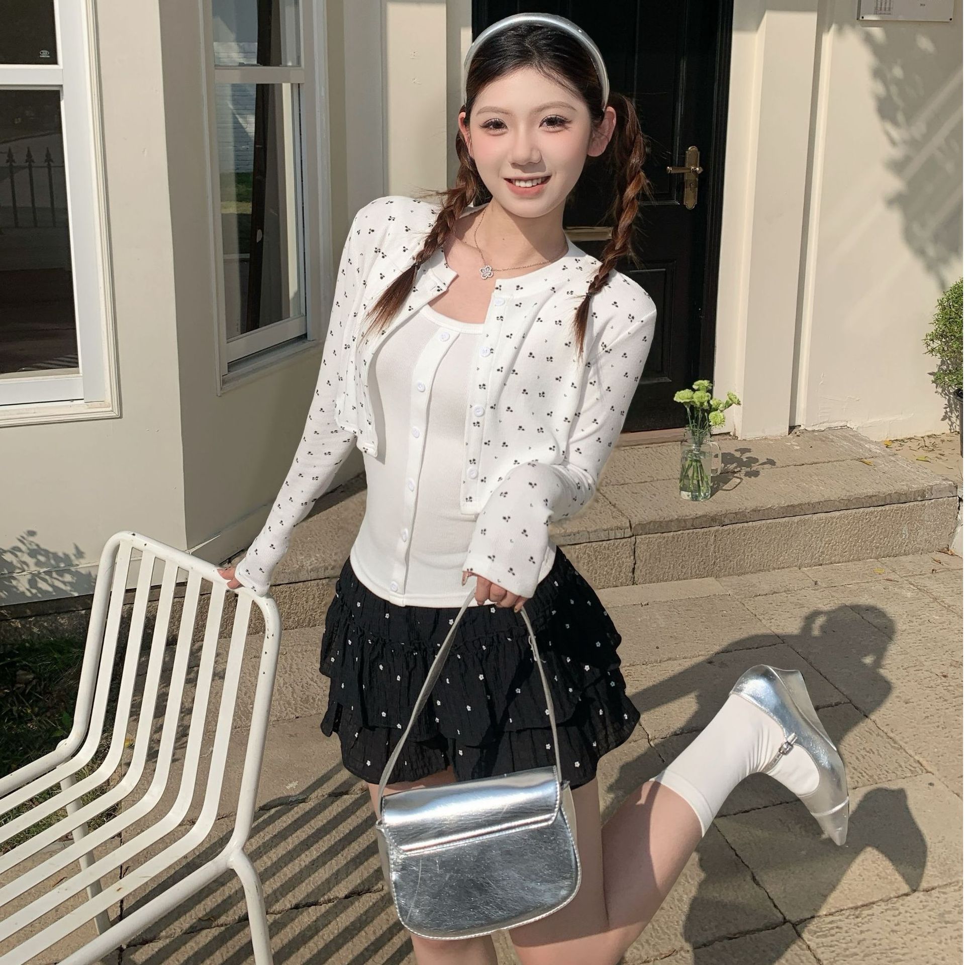 New autumn trendy Korean-style floral shawl cardigan, slimming faux two-piece, pure and sweet slim-fit top