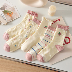 Women's Autumn/Winter Mid-Calf Socks, Japanese-Style Cherry-Trimmed Long Socks, Instagram-Fashionable, Simple & Sweet High-Calf Socks