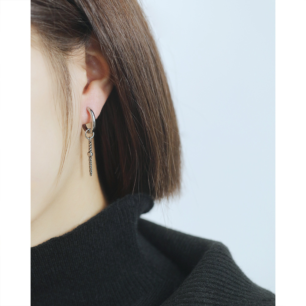 2022 Nouvelles Boucles D&#39;oreilles Coréennes En Acier Inoxydable À Longue Chaîne display picture 3