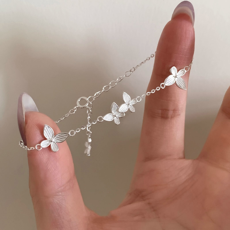Korean Style 925 Sterling Silver Gentle and Elegant Butterfly Bracelet for Women, Light Luxury Niche Design Exquisite Hand Jewelry